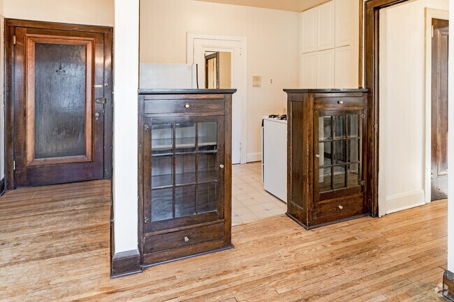 1BR, 1BA - 650 SF - Nicollet (4422 &amp; 4430)