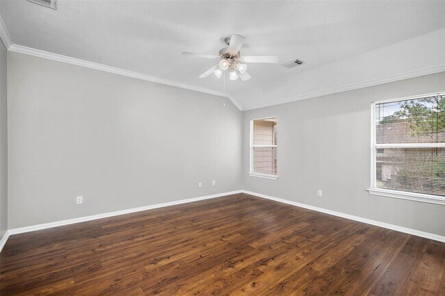 Building Photo - 23 E Twinvale Loop