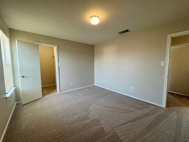 Building Photo - 119 Peppergrass Cove