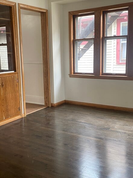 dining room - 2550 N 45th St