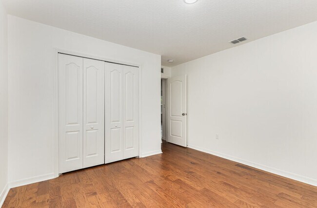 Building Photo - 9026 Paolos Pl