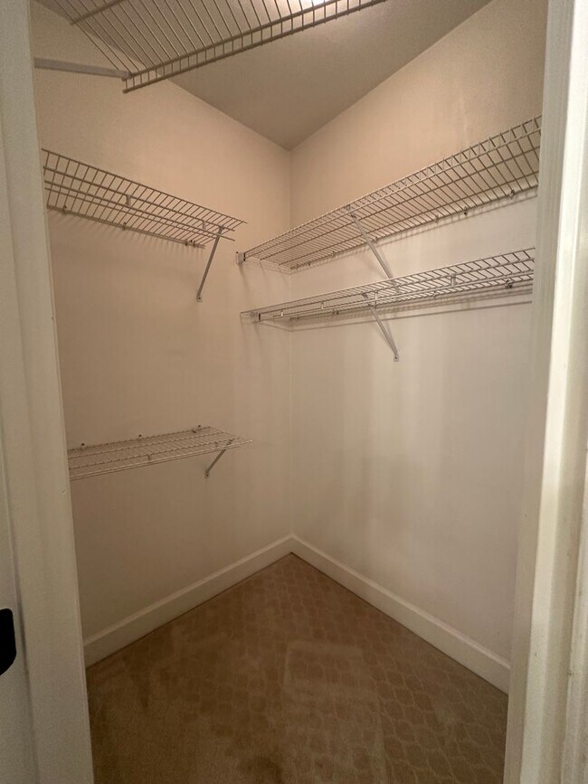 Building Photo - Killearn Pebble Creek HOA Community 2/2 Si...