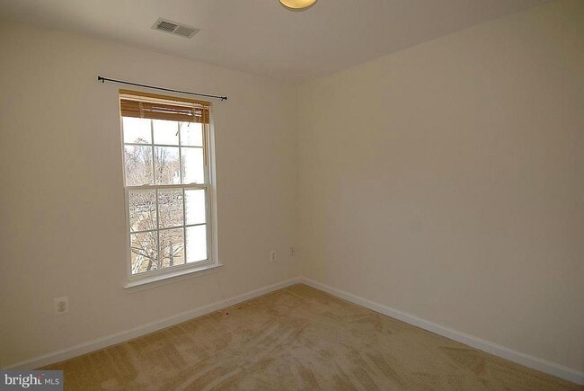 Building Photo - 13950 Lullaby Rd