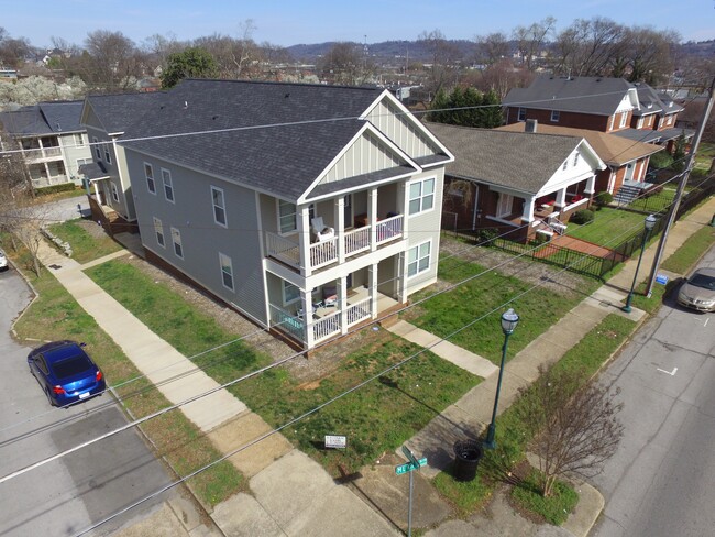 Building Photo - MLK @ Fairview I