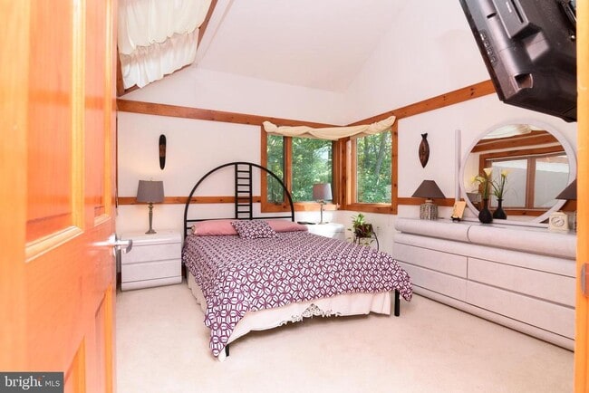 Building Photo - 23615 Quail Hollow Cir
