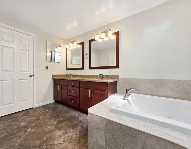 Building Photo - Flexible Living, Luxe Comfort: A Home That...