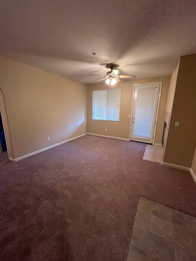 Building Photo - NICE CONDO IN ROCKLIN AT GATED COMMUNITY O...