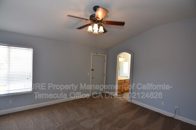 Building Photo - 41557 Corte Pergamino