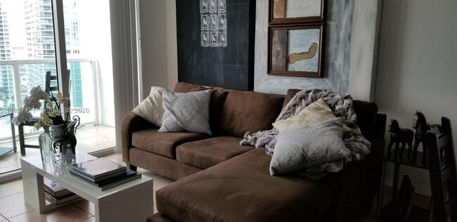 Building Photo - 31 SE 5th St