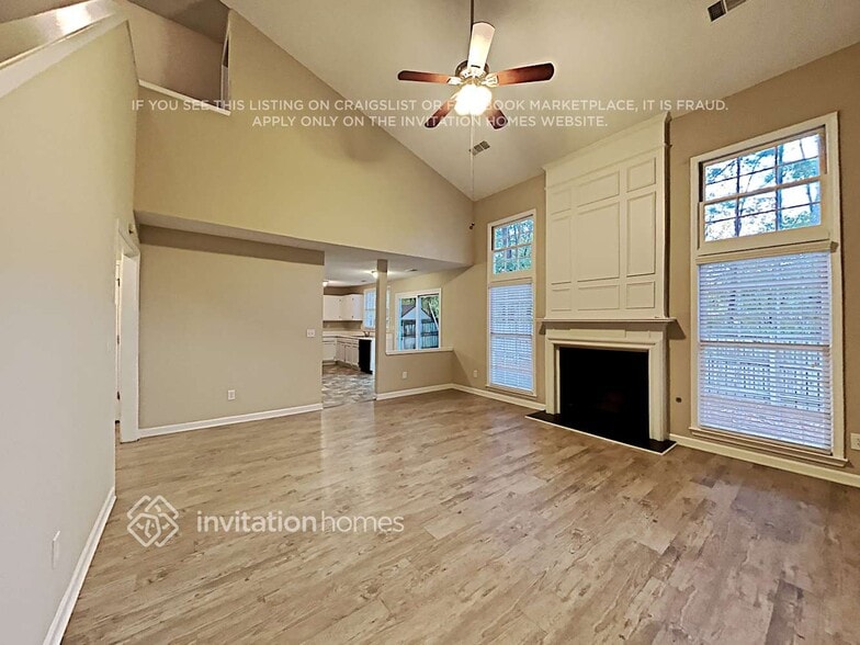 Building Photo - 630 Rosedown Way