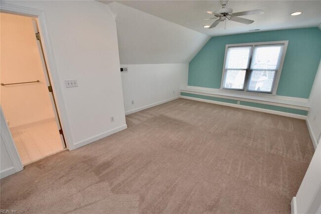 Building Photo - 1514 Bordeaux Pl