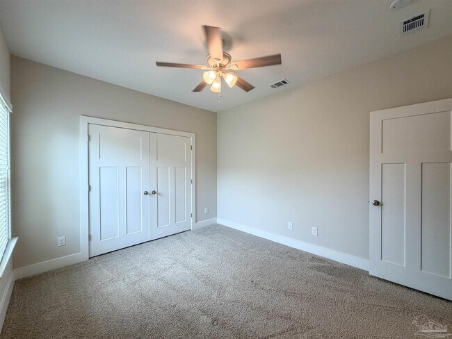 Building Photo - 5841 Winifred Ave