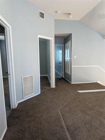 Building Photo - 205 Ironbark Dr