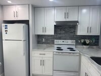 Building Photo - 4801 Martinique Pl