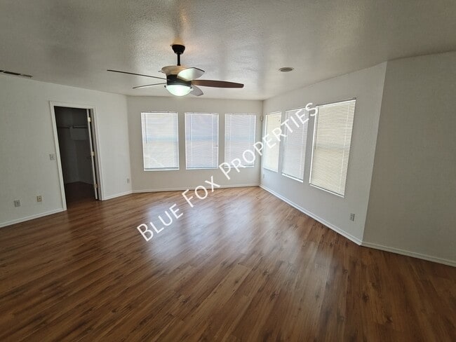 Building Photo - 3421 N Green Gulch Ct