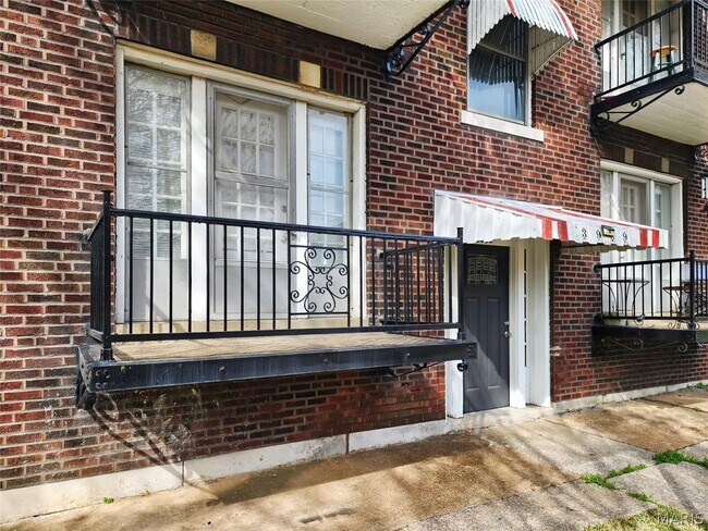 Building Photo - 3969 Potomac St