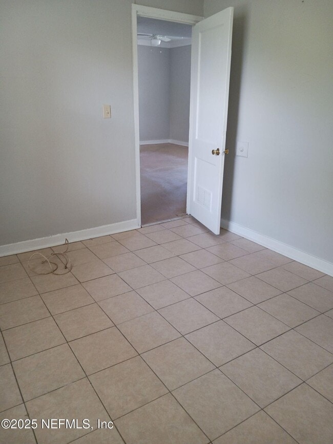 Building Photo - 2102 Brooklyn Rd