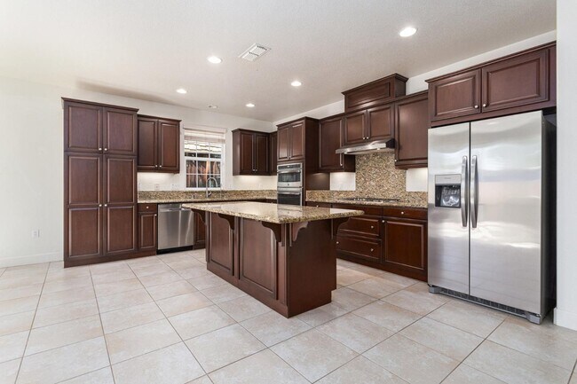 Building Photo - 4970 Trescott Ct