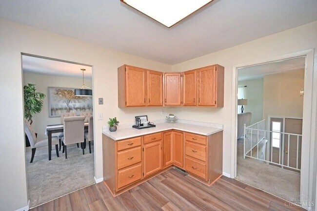 Building Photo - 8608 Linderwood Ln