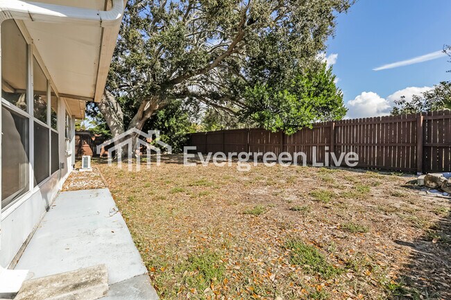 Building Photo - 11640 Rock Ln