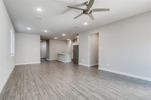 Building Photo - 2412 Green River Rd