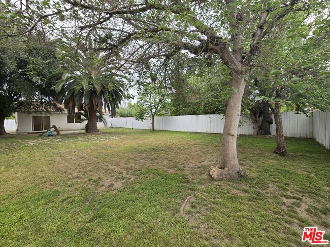 Building Photo - 14756 Lemay St