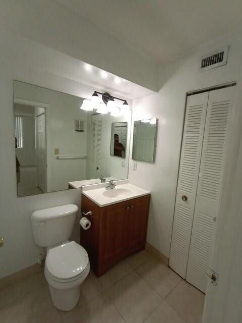 Building Photo - 631 Lyons Rd