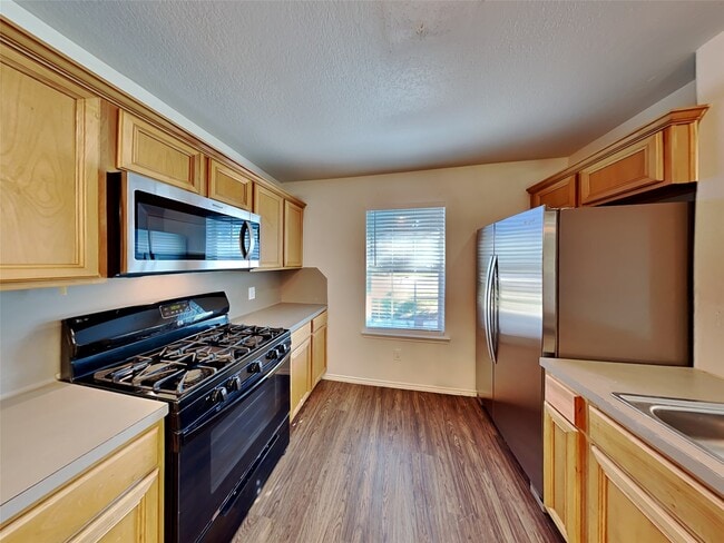 Building Photo - 3427 Apache Meadows Drive