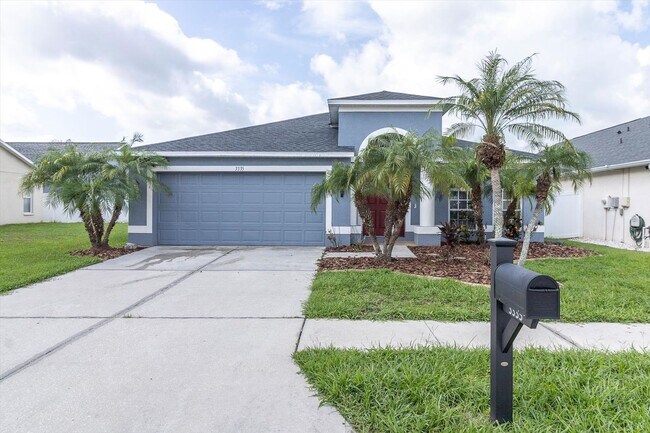 Building Photo - Spacious Renovated 4-Bedroom Home in Land O’ Lakes Near Veterans Expressway