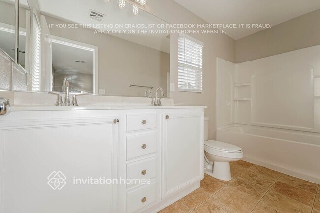 Building Photo - 36 Rainbow Draw Ave