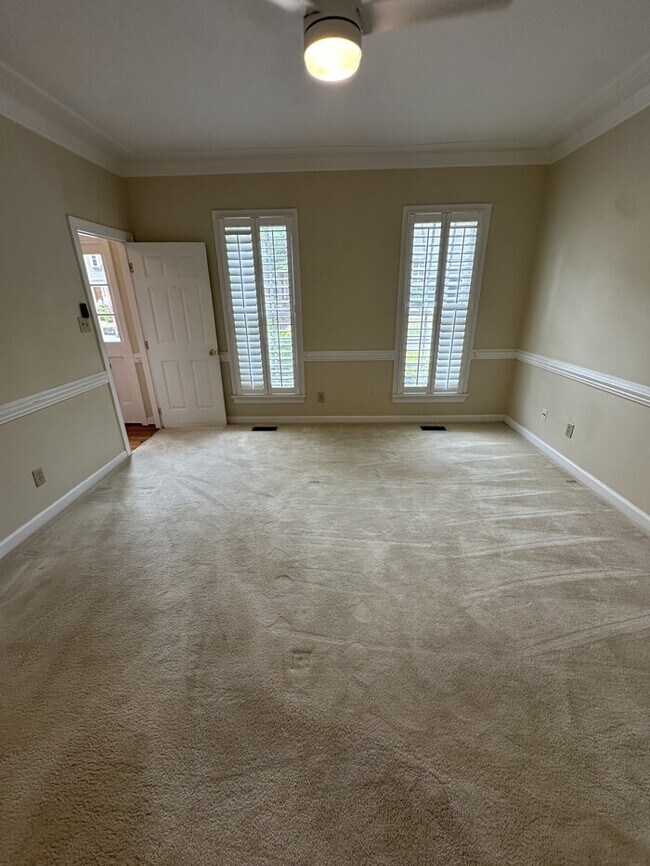 Building Photo - 609 Crabbery Ln