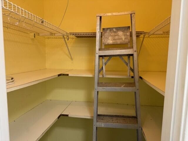 Building Photo - 168 Northampton I