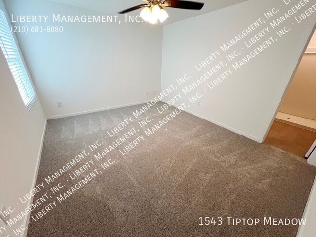 Building Photo - 1543 Tiptop Mdw