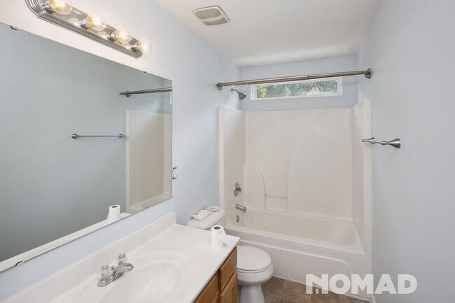 Building Photo - Spacious 4BR House in Indian Trail