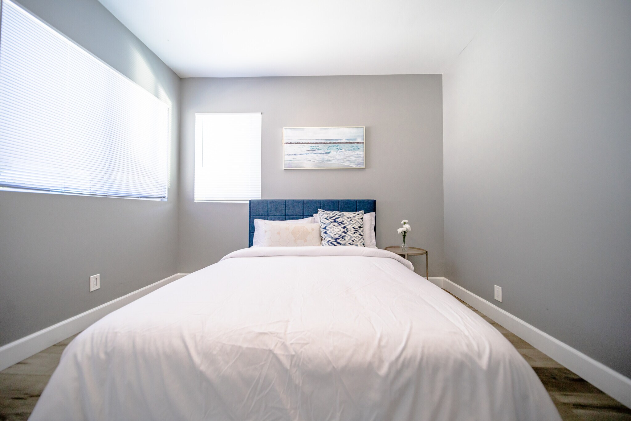 Building Photo - 3415 Edgehill Dr