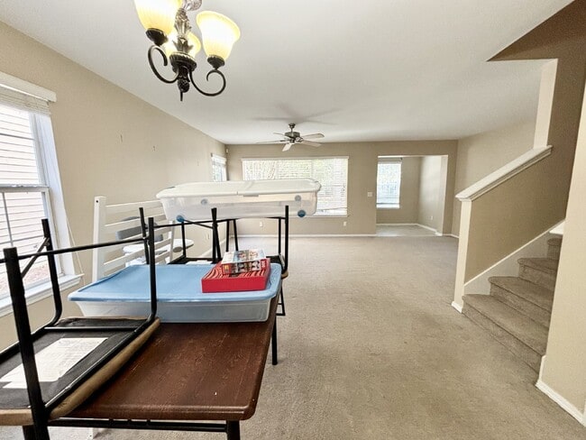 Building Photo - Three Bedroom Townhome Located in Mill Creek