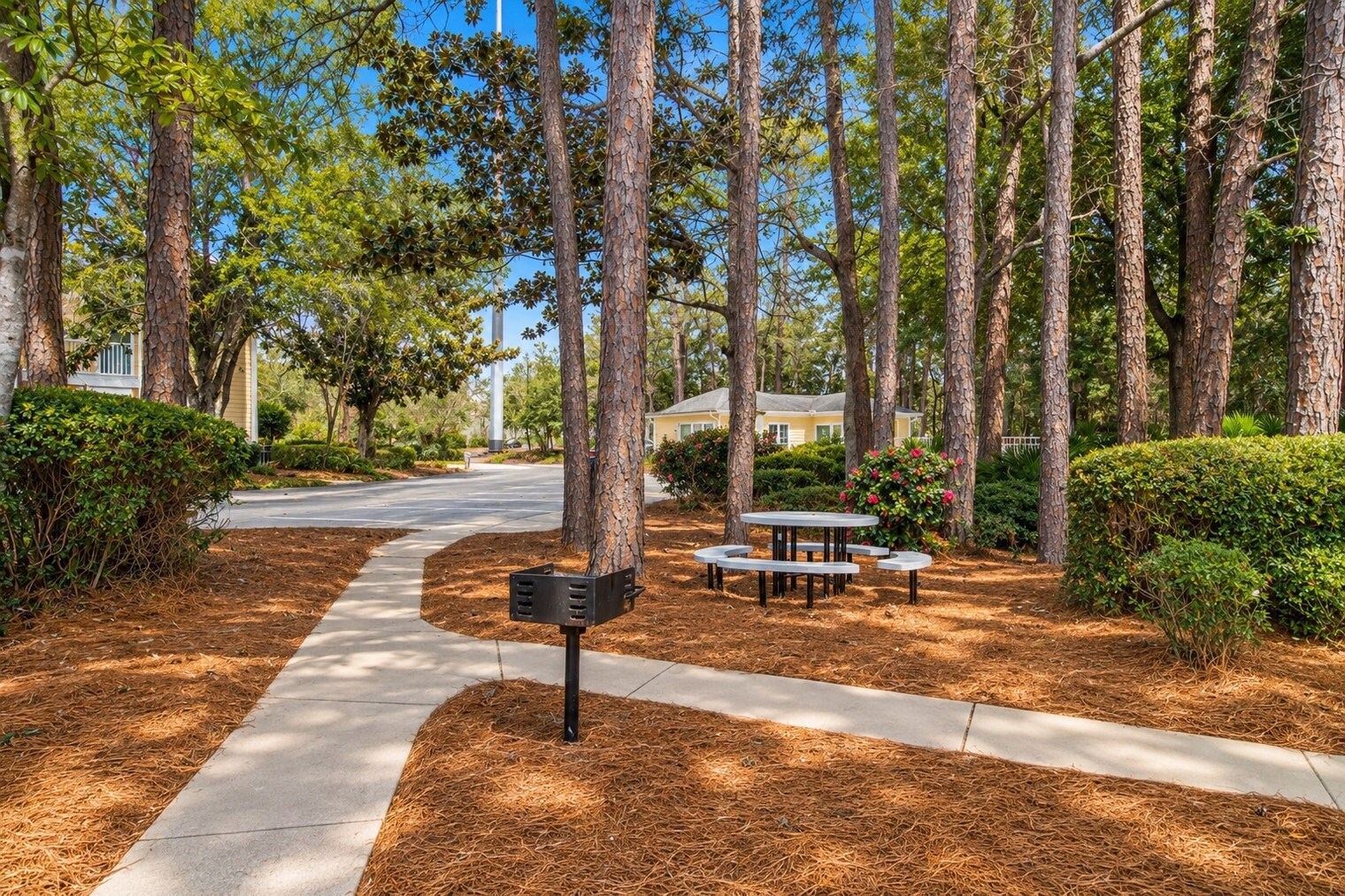 Building Photo - 200 Sandestin Ln