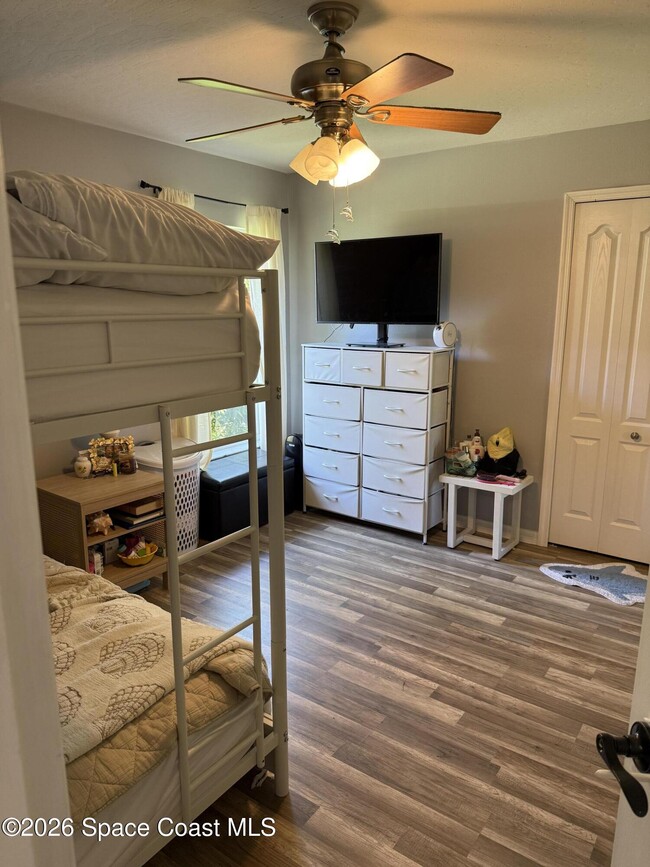 Building Photo - 110 Ridgemont Cir SE