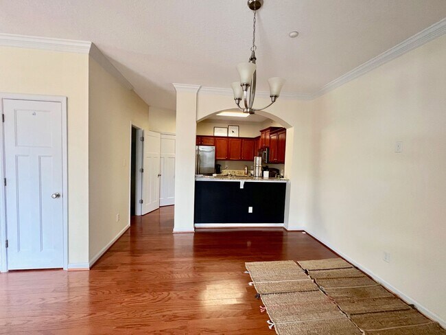 Building Photo - 3BD/2.5BA End Unit Condo in Harbor Walk! B...
