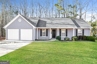 Building Photo - 25 Willow Tree Terrace