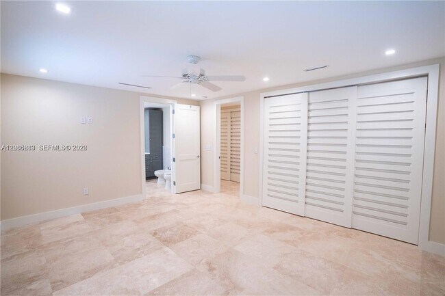 Building Photo - 4150 Monserrate St