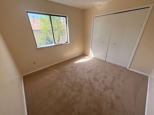 Building Photo - 5540 Bowden Loop