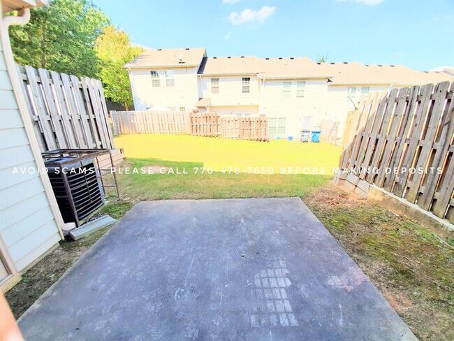 Building Photo - 4153 Park Chase Dr