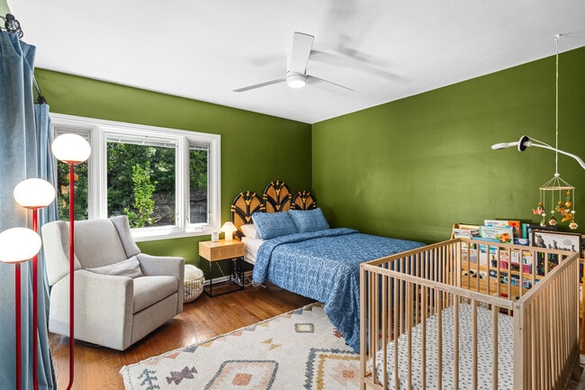 Building Photo - 10275 Oletha Ln