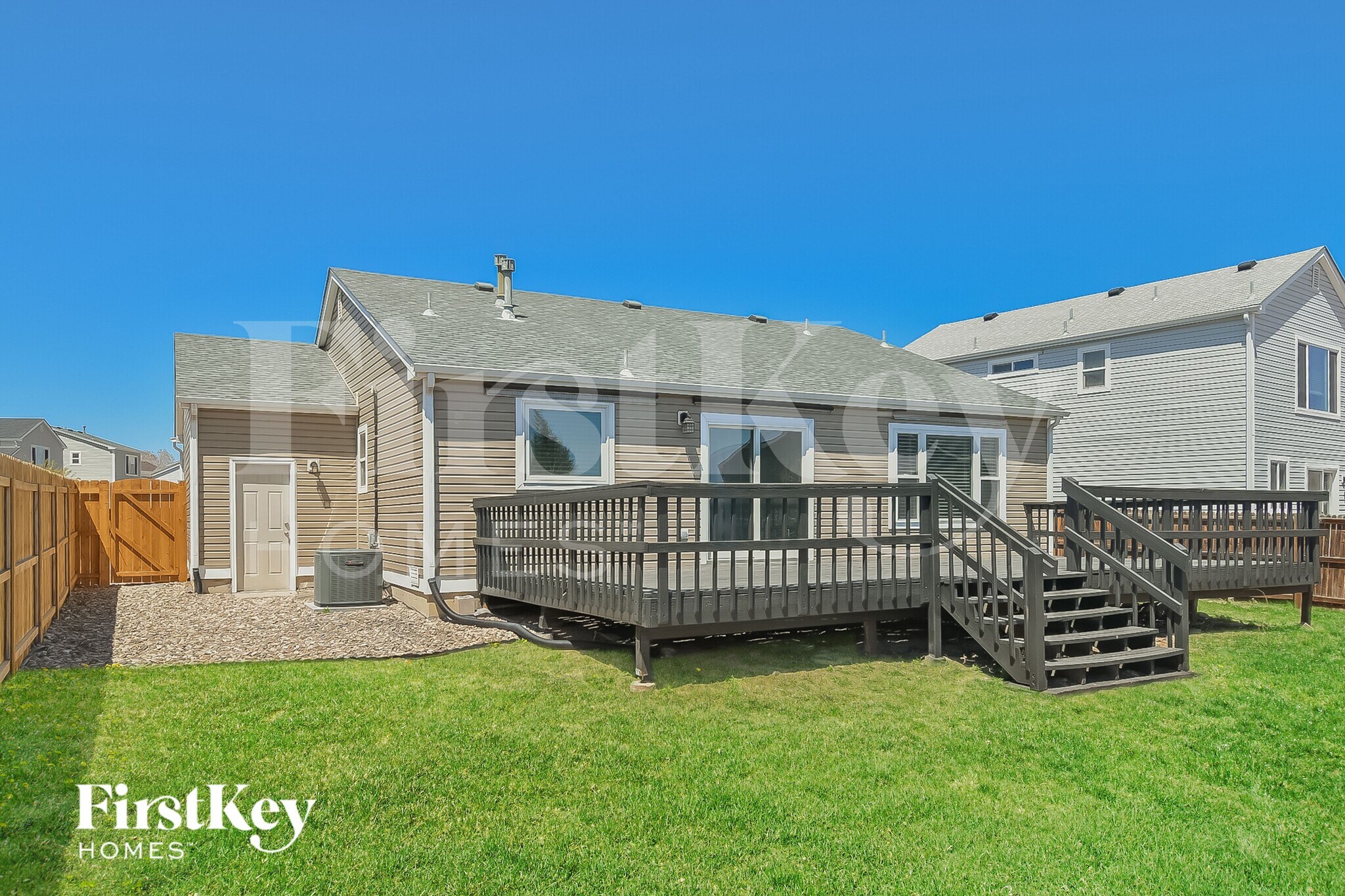 Building Photo - 5918 Vallecito Dr