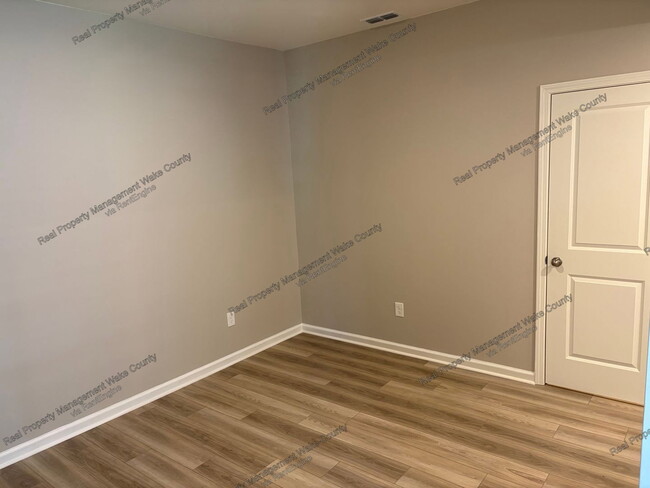 Building Photo - 2632 Pivot Rdg Dr