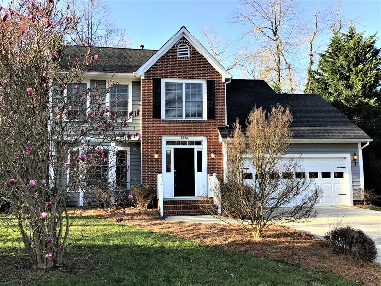 Primary Photo - 6323 Stonewick Dr