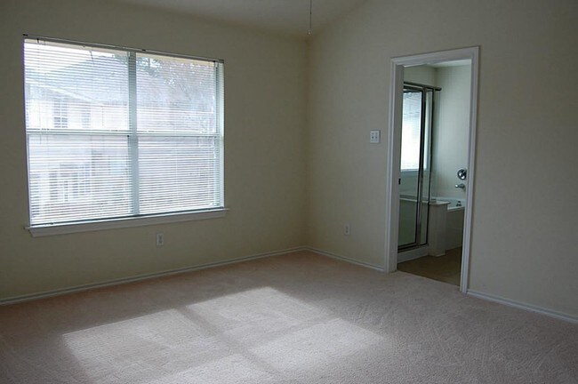 Building Photo - 182 N Burberry Park Cir