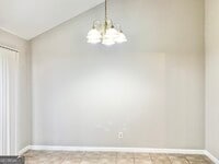 Building Photo - 2046 Oak Park Ln