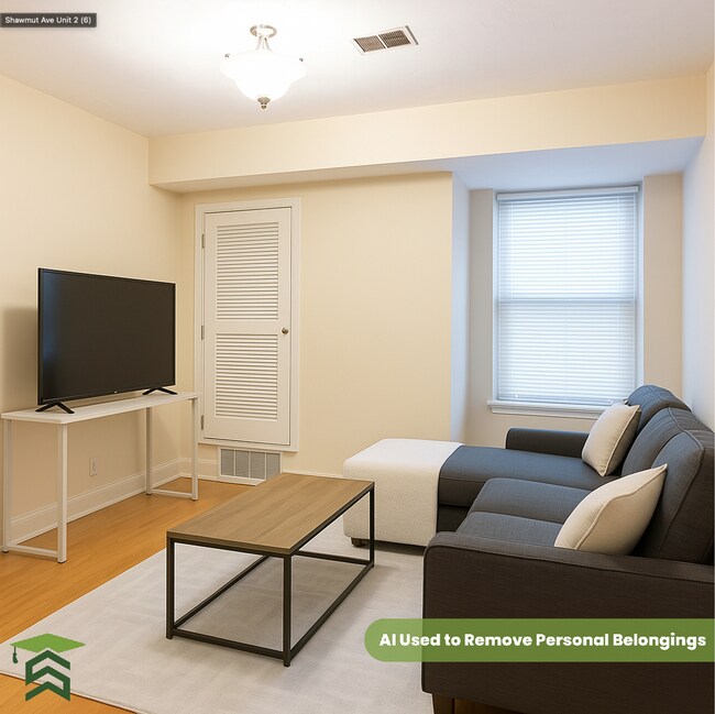 Building Photo - No Fee!  Modern  Housing Near Campus, Sunny and in perfection location!  Laundry in Building
